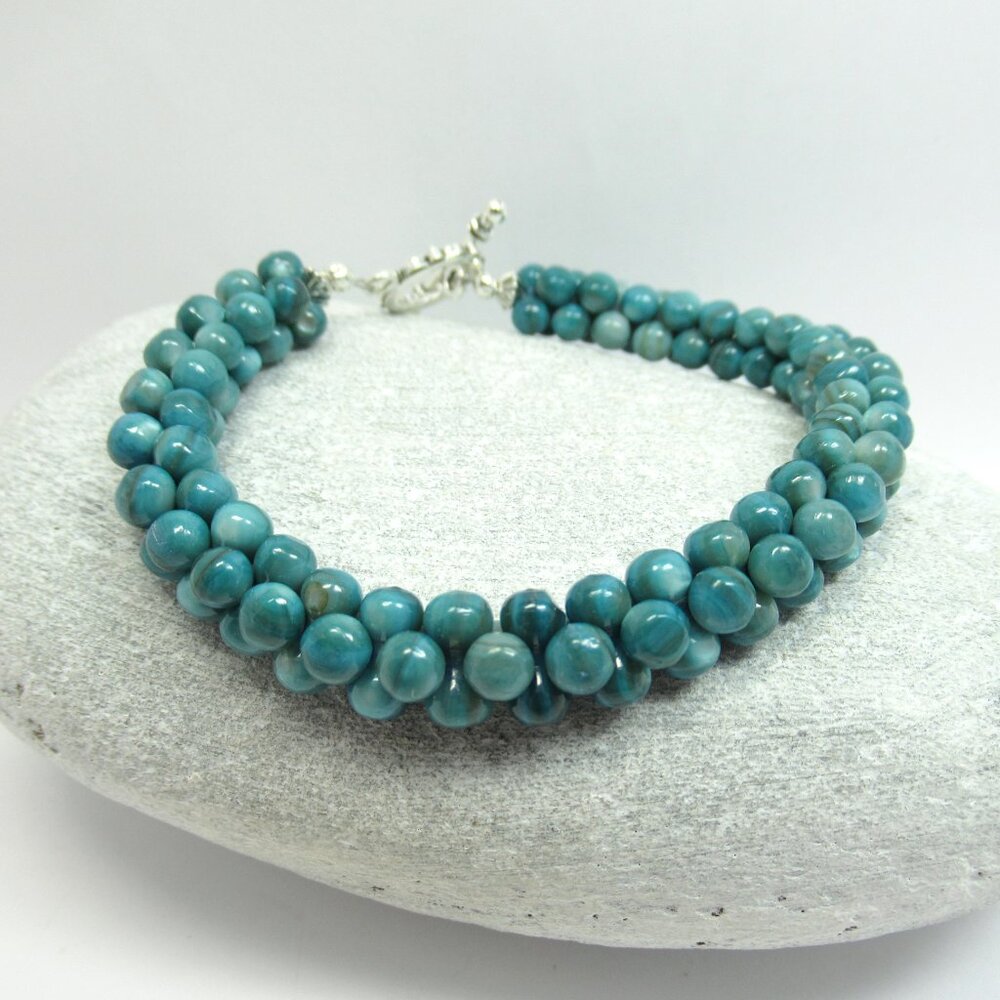 Shell bead bracelet - Picture 2 of 12